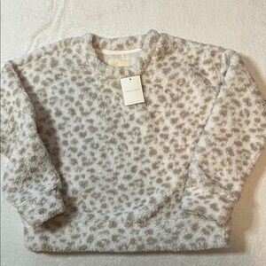 Thread & Supply White Leopard Fleece, L